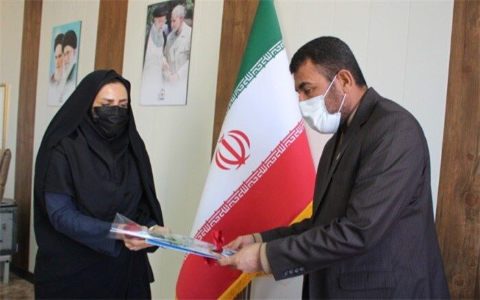 تجلیل از بانوان حوزه معاونت پرورشی و فرهنگی و سازمان دانش آموزی استان بوشهر برگزار شد