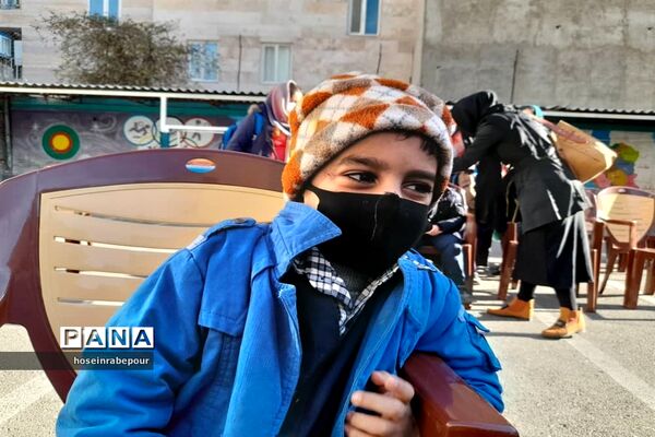 نواخته شدن چهل و دومین زنگ انقلاب در منطقه ۱۶ شهر تهران
