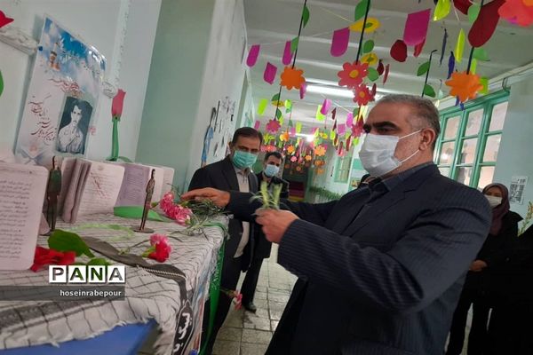 نواخته شدن چهل و دومین زنگ انقلاب در منطقه ۱۶ شهر تهران