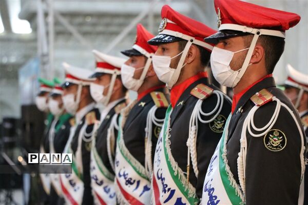 تجدید میثاق با آرمان‌های امام راحل و شهدا