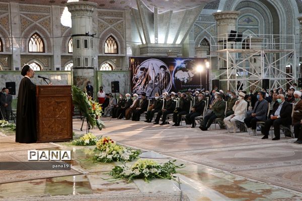 تجدید میثاق با آرمان‌های امام راحل و شهدا