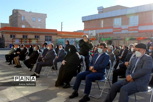 طنین انداز شدن زنگ انقلاب اسلامی درآموزشگاه شهید اورکی اسلامشهر