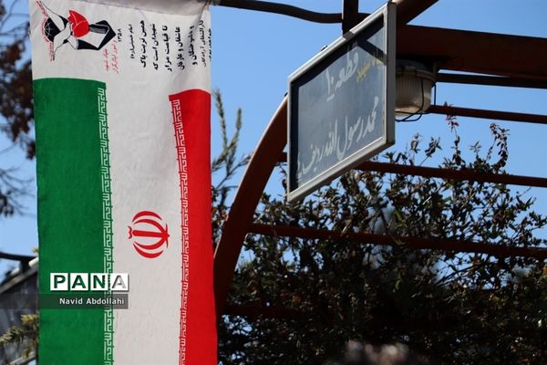 غبار روبی و گل افشانی قبور مطهر شهدای ورزشکار به مناسبت آغاز دهه فجر توسط جامعه ورزش  شهرستان شیراز