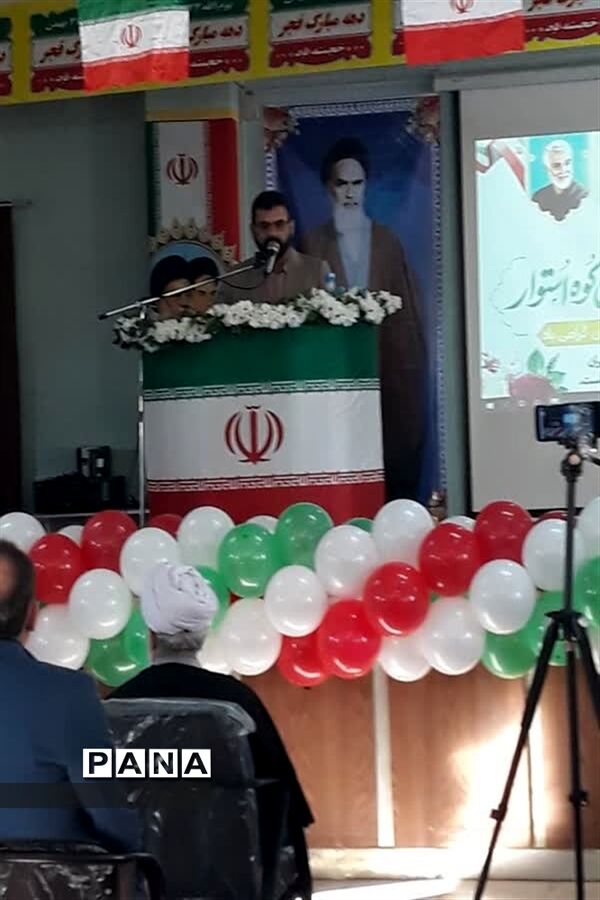 آیین نواختن زنگ انقلاب در مدارس البرز