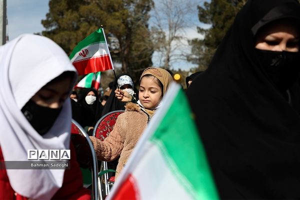 گرامیداشت یوم الله ۱۲ بهمن در حرم مطهر امام خمینی(ره)