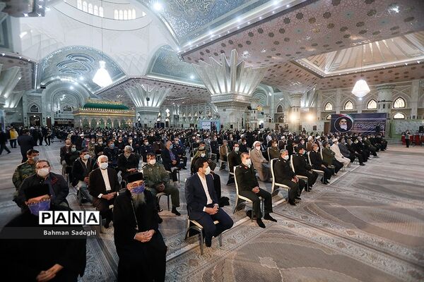 گرامیداشت یوم الله ۱۲ بهمن در حرم مطهر امام خمینی(ره)