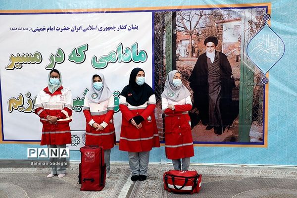 گرامیداشت یوم الله ۱۲ بهمن در حرم مطهر امام خمینی(ره)