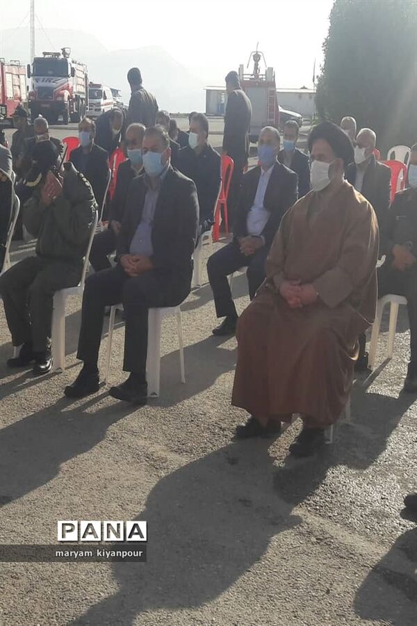 آیین نواختن زنگ انقلاب در مدارس مسجدسلیمان