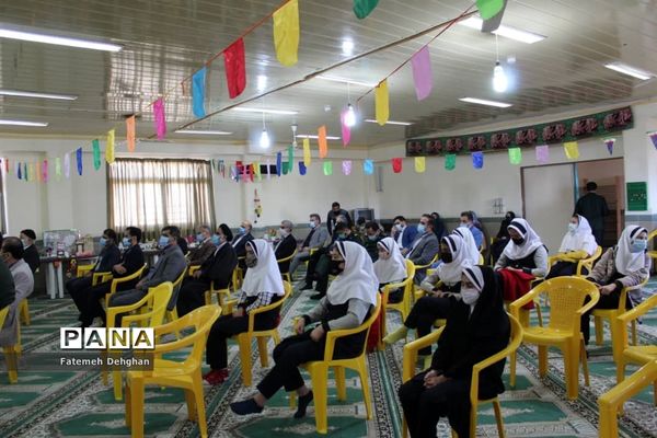 زنگ انقلاب در دبستان عصمت محمودآباد