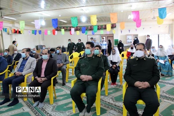 زنگ انقلاب در دبستان عصمت محمودآباد