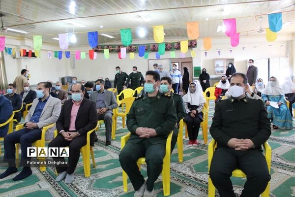 زنگ انقلاب در دبستان عصمت محمودآباد