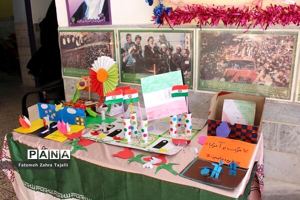 آیین نواختن زنگ انقلاب در مدرسه شهید طنانی خیرآباد