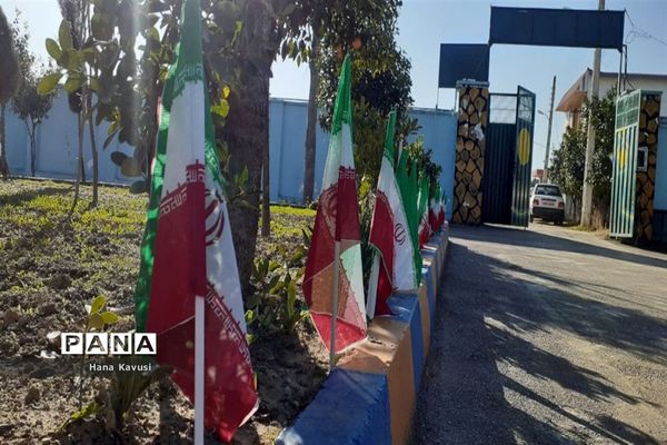 زنگ انقلاب در دبیرستان توحید اسرم