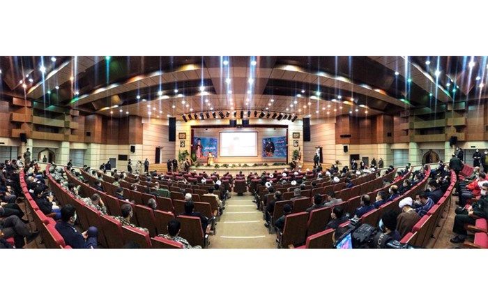 انقلاب اسلامی ایران با وجود مشکلات فراوان و تحریم‌ها، دستاوردهای چشمگیری دارد