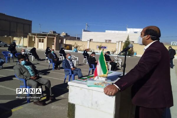 طنین زنگ انقلاب در مدارس شهرستان نی ریز