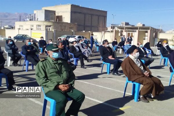 طنین زنگ انقلاب در مدارس شهرستان نی ریز