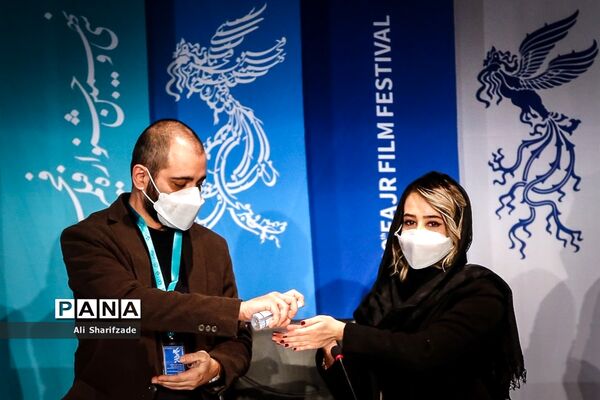اکران فیلم  "رمانتیسم عماد و طوبا" در سی و نهمین جشنواره بین المللی فیلم فجر