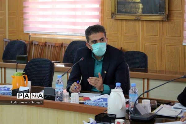 کارگاه کارشناسان ارزیابی عملکرد و پاسخگویی به شکایات شهرستان‌ها و مناطق آموزش و پرورش استان بوشهر