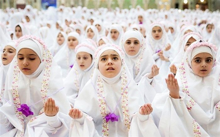 همایش معنوی عطر عاشقی(جشن تکلیف) دانش‌آموزان در دماوند برگزار می‌شود