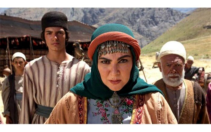 بازیگران سریال «جشن سربرون» درباره مجموعه چه می‌گویند؟