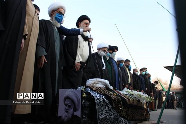 تشییع پیکر شیخ عبدالله نظری خادم‌الشریعه