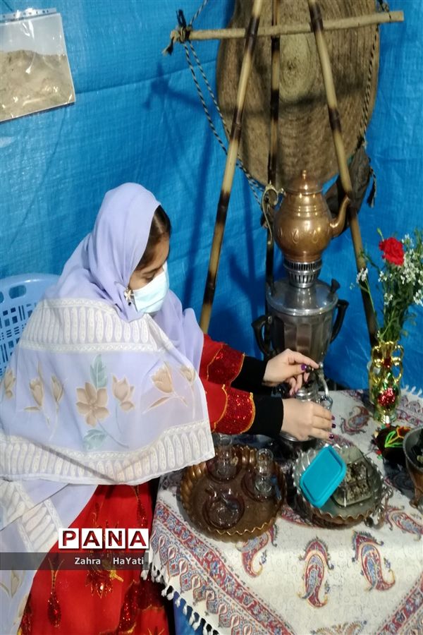 افتتاحیه نمایشگاه فجر در شهرستان امیدیه