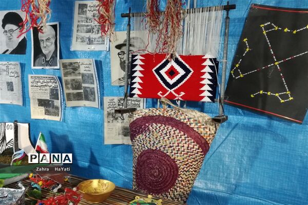 افتتاحیه نمایشگاه فجر در شهرستان امیدیه