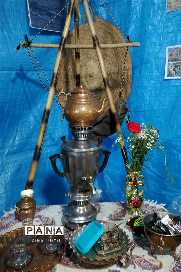 افتتاحیه نمایشگاه فجر در شهرستان امیدیه