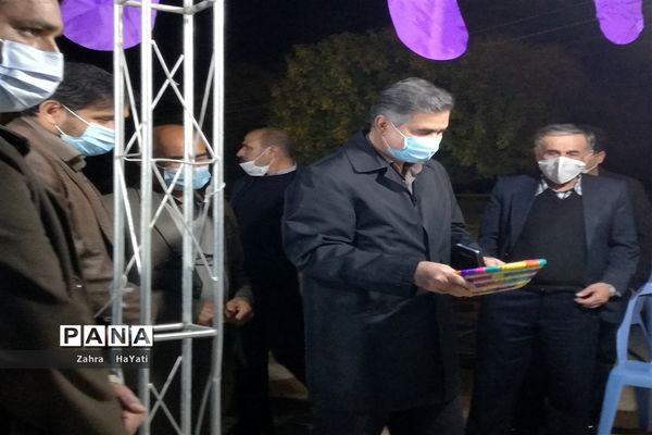 افتتاحیه نمایشگاه فجر در شهرستان امیدیه
