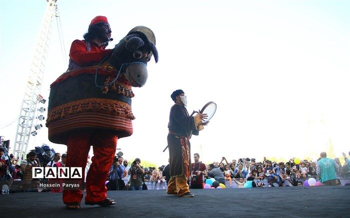 آثار دو بخش از جشنواره نمایش عروسکی معرفی شدند