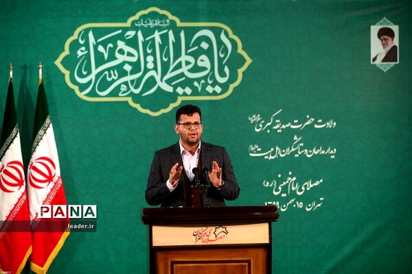 نشست تصویری رهبر انقلاب اسلامی با جمعی از مداحان به‌مناسبت سالروز ولادت حضرت زهرا(س)