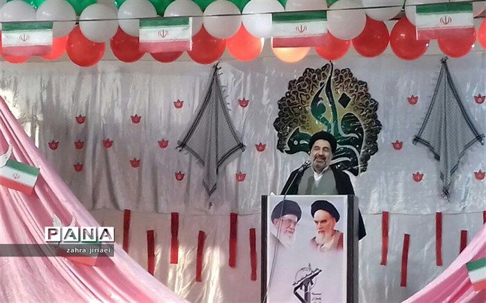نظام مقدس جمهوری اسلامی به زن عزت بخشید