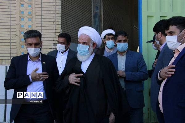 اهدای پنج  جهیزیه به فرزندان زندانی کاشان