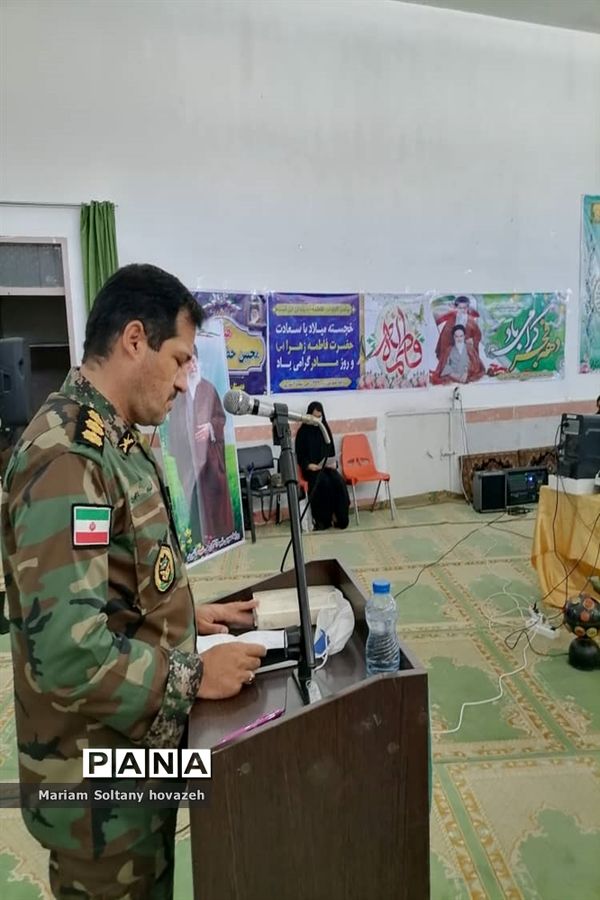 برگزاری جشن تکلیف وتقدیرازمعلمان دبستان حضرت رقیه(س)درشهرستان حمیدیه