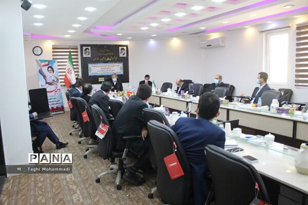 نشست مدیران و روسای آموزش و پرورش  شهرستان‌ها و مناطق استان بوشهر با معاون وزیر