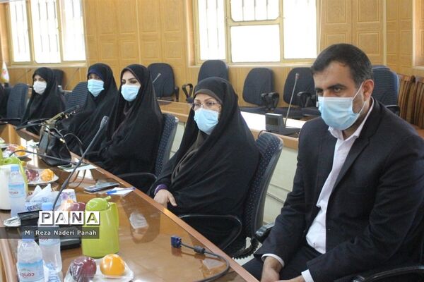 نشست تخصصی زنان، توسعه و مشارکت اجتماعی بانوان آموزش و پرورش استان بوشهر