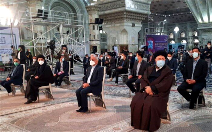 اختتامیه اولین جشنواره فرهنگی هنری دختران امروز در حرم امام خمینی(ره)