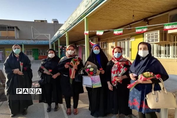 آیین گرامیداشت ولادت حضرت زهرا (س) در دبیرستان تشکیلاتی پاینده اهواز