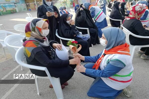 آیین گرامیداشت ولادت حضرت زهرا (س) در دبیرستان تشکیلاتی پاینده اهواز