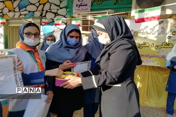 آیین گرامیداشت ولادت حضرت زهرا (س) در دبیرستان تشکیلاتی پاینده اهواز