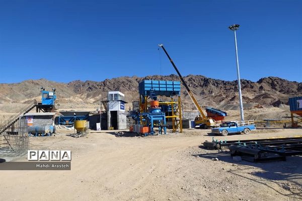 مراسم رونمایی از اولین شمش طلای استان خراسان جنوبی