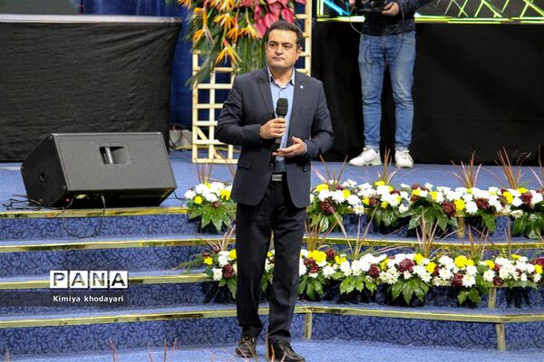 مراسم تجلیل از صادرکنندگان برگزیده آذربایجان شرقی