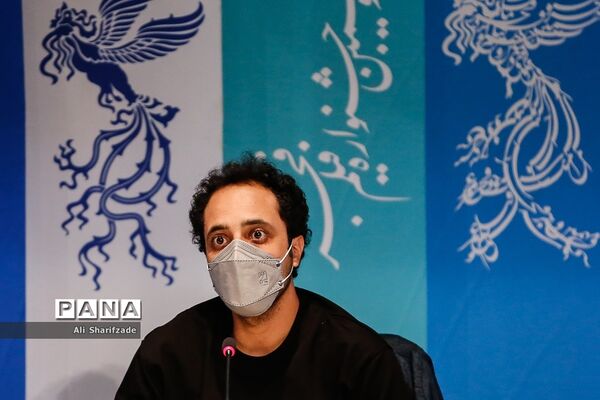 اکران فیلم  "روشن" در سی و نهمین جشنواره فیلم فجر