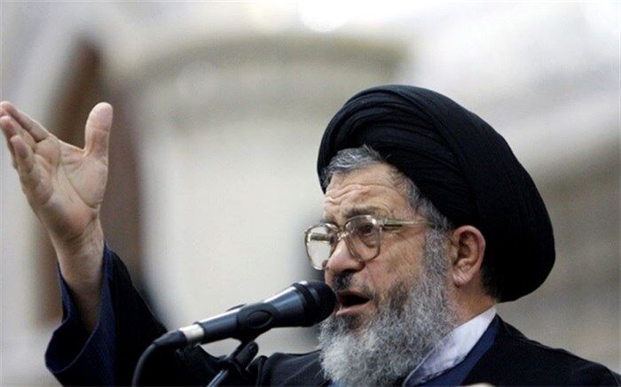 اکرمی: مجلس و دولت همدلی کنند، همه در یک کشتی نشسته‌ایم