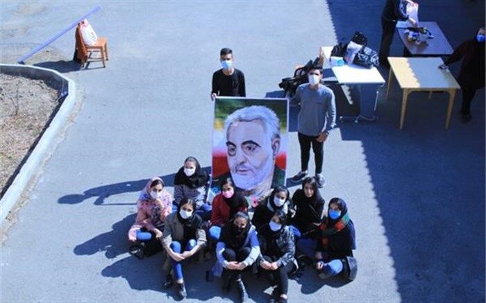 برگزاری ورک‌شاپ نقاشی به مناسبت ایام الله دهه مبارک فجر در ملارد