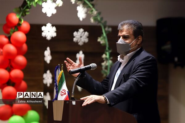 تجلیل از مشاوران امور بانوان مناطق شهر تهران