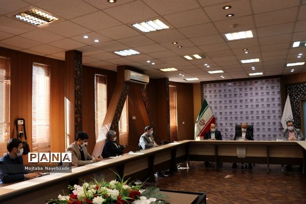 حضور معاون پرورشی و فرهنگی خراسان رضوی  و روسای ادارات داخلی  این حوزه در ناحیه دو مشهد