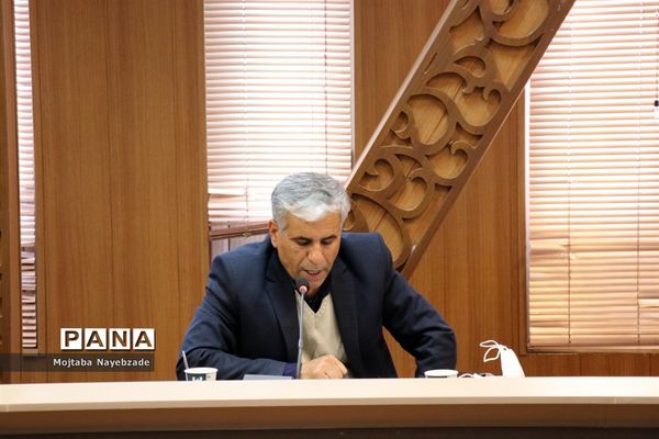 حضور معاون پرورشی و فرهنگی خراسان رضوی  و روسای ادارات داخلی  این حوزه در ناحیه دو مشهد