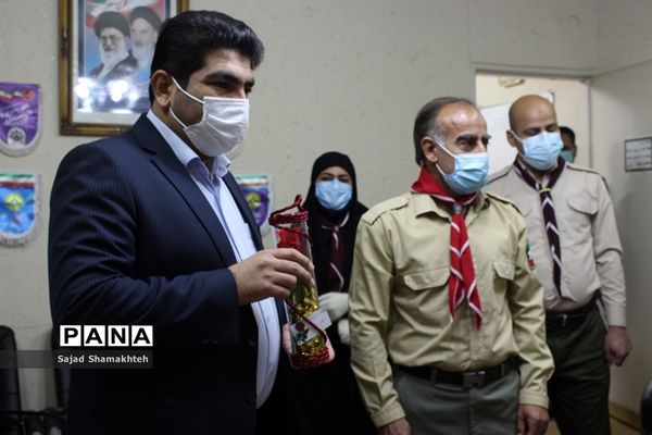 دیدار مسئول و تعدادی از مربیان  سازمان دانش آموزی شاوور با مدیر سازمان دانش آموزی خوزستان