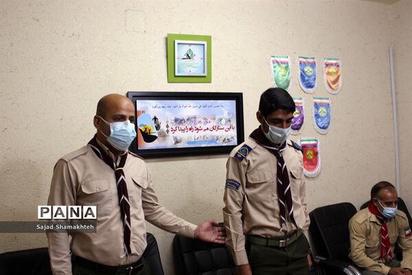 دیدار مسئول و تعدادی از مربیان  سازمان دانش آموزی شاوور با مدیر سازمان دانش آموزی خوزستان